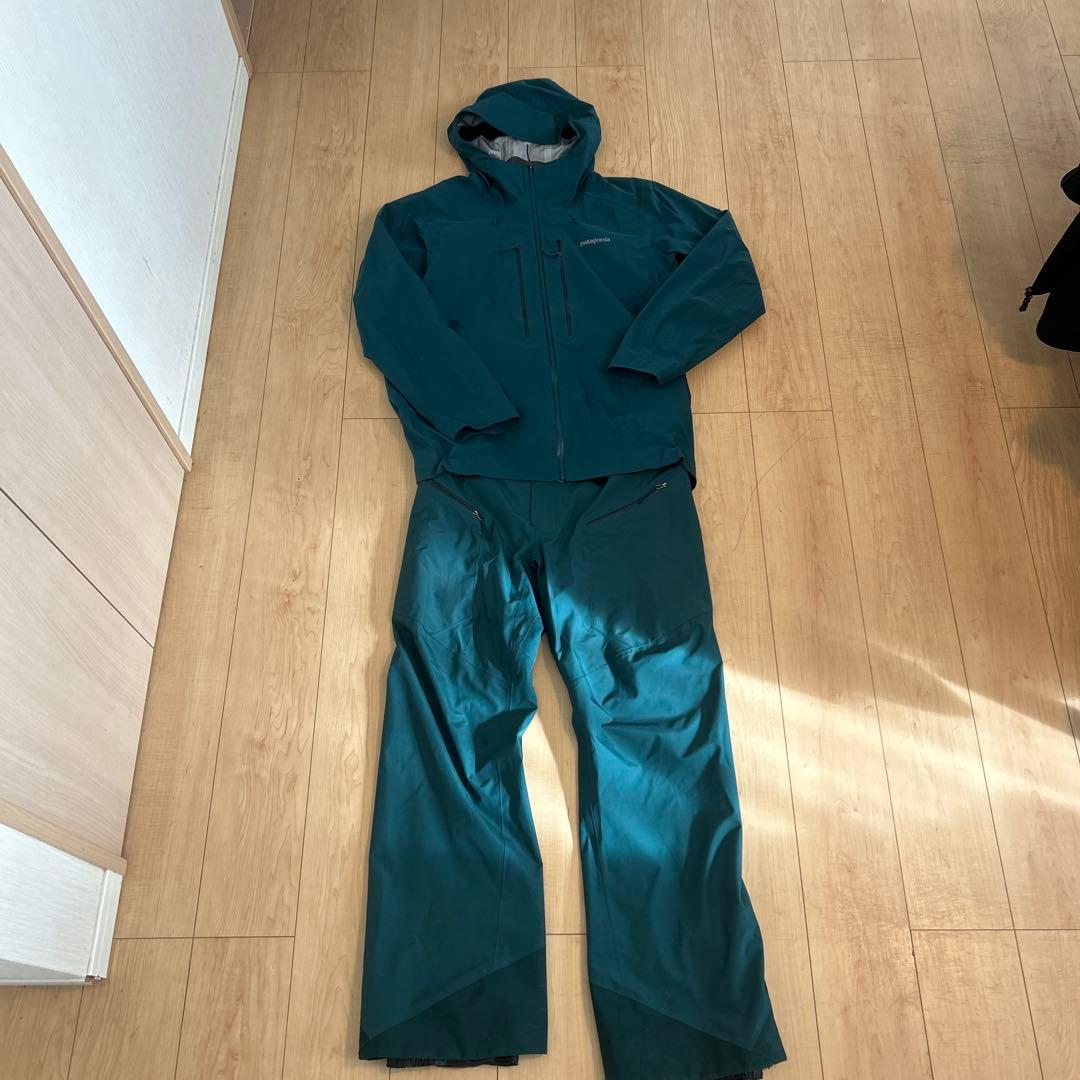 patagonia スノーボードウェア ジャケットとパンツセット