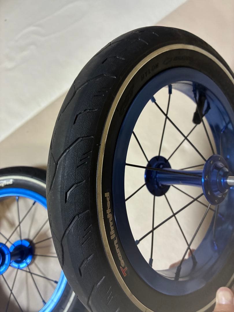 DADDYLAB X-WHEELPRO ブルー (タイヤ付、ベアリング交換済)