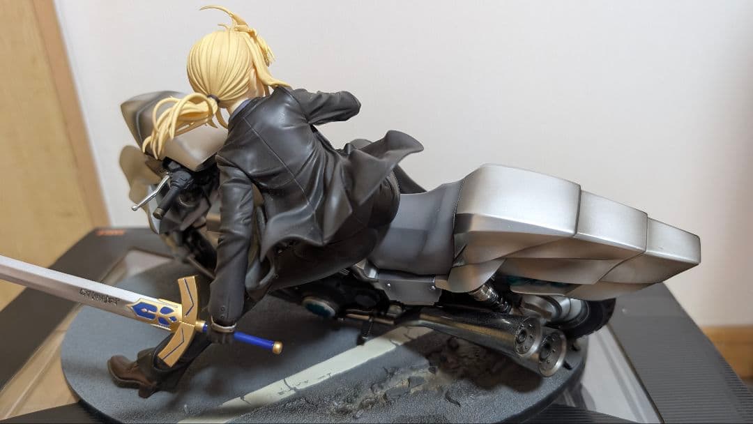 Fate/Zero セイバー・モータード・キュイラッシェ1/8スケール箱付