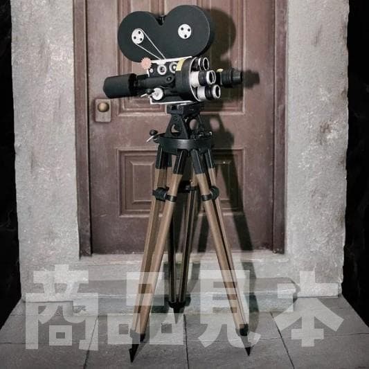 1/6サイズ【シネマカメラ/映画用カメラ】三脚付き ミニチュア