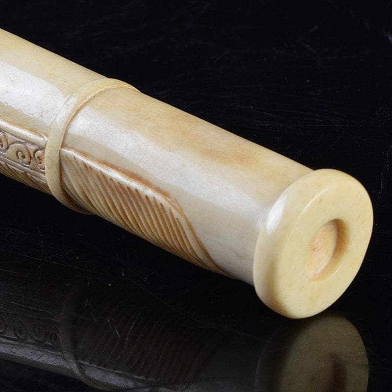 ナリトラ 時代提げ物　獣骨彫刻　銃型　矢立　筆入　C　9209