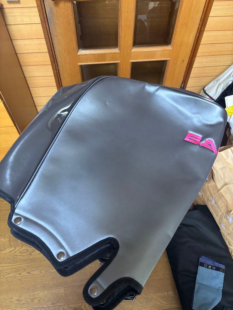 訳あり商品バルド キャディバッグ グレー/ピンクになります！