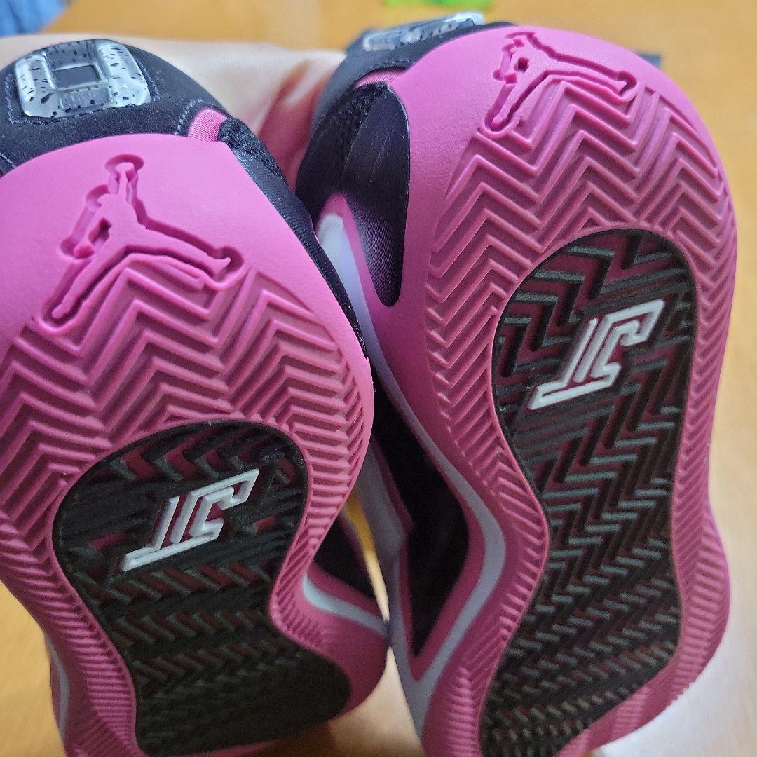 Jordan TATUM バスケットボールシューズ ブラック/ピンク