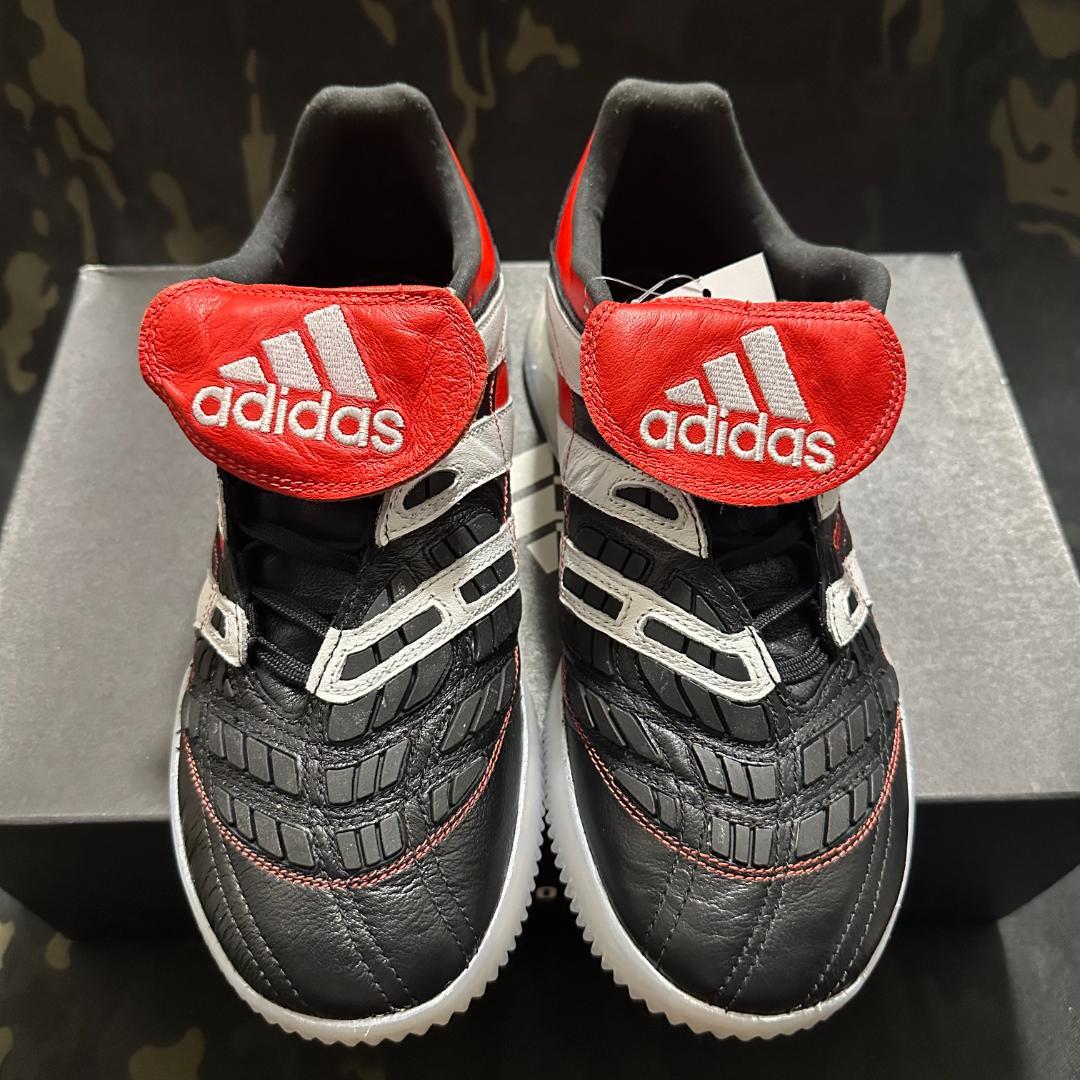 adidas PREDATOR ACCELERATOR TR アクセレレイター