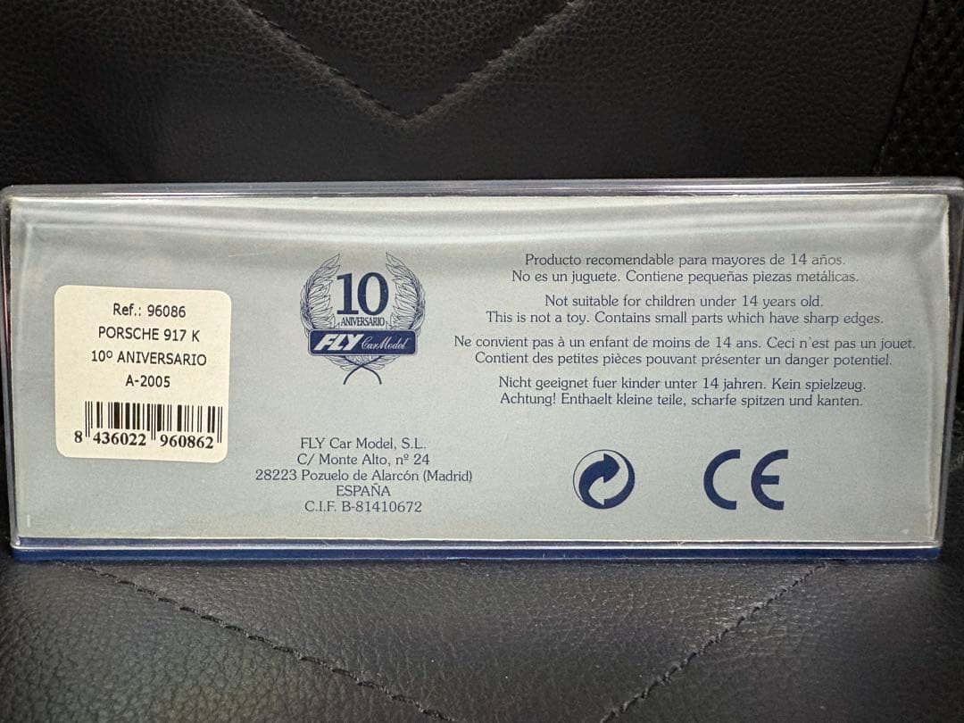 スロットカー1/32 gulfカラーPorsche917k! 10周年記念モデル