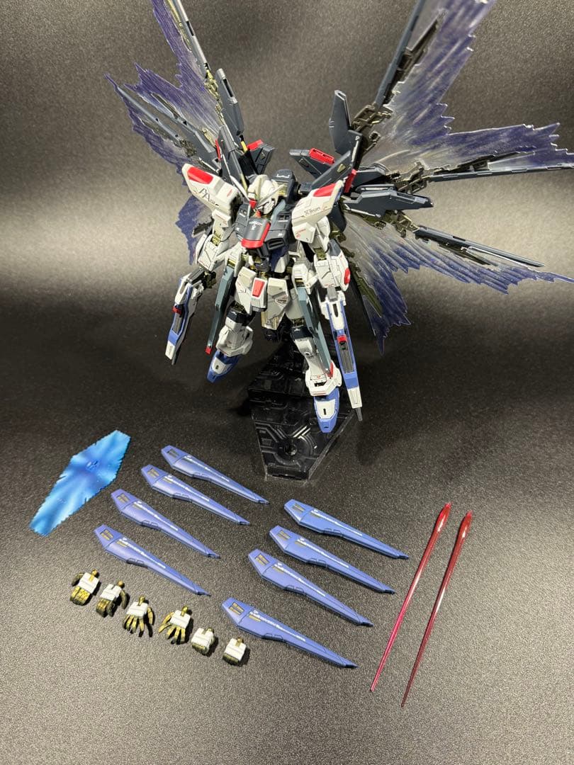 【大幅値下げ】　RG 1/144 ストライクフリーダムガンダム