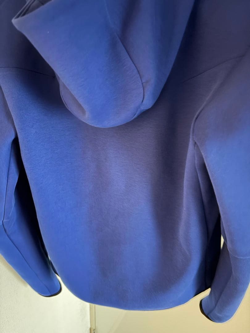 チェルシー NIKE テックフリース