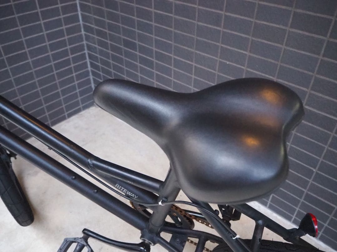 【手渡し限定 : 大阪】ライトウェイ グレイシア