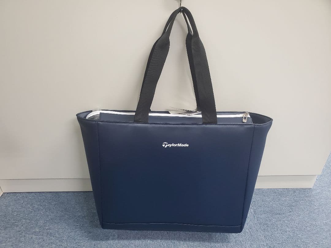 ゴルフトートバッグ TaylorMadeテーラーメイド NEWモデル 新品未使用