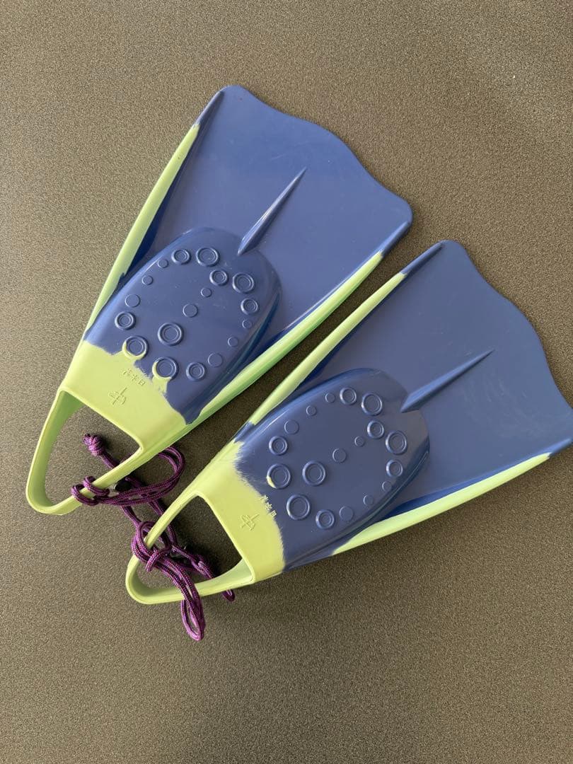 TURBO ボディボード SE 紫色 青緑ストライプカバー、足ヒレとソックス付き