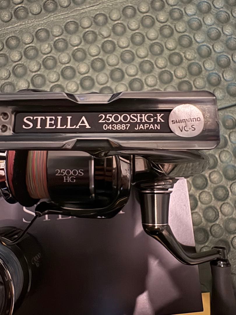 [美品]22ステラ　2500SHG 予備スプール2つ付き