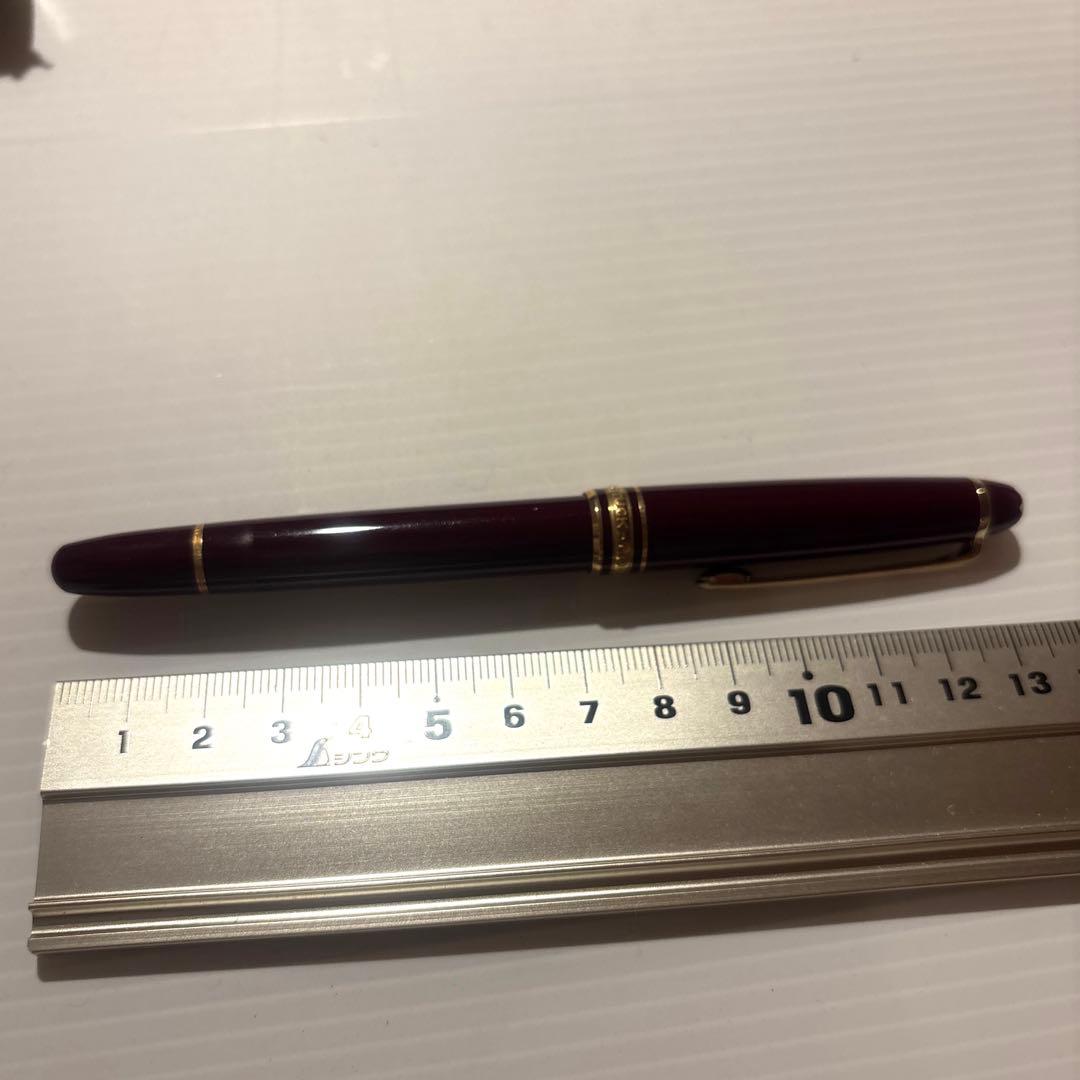 MONT BLANC 万年筆　赤