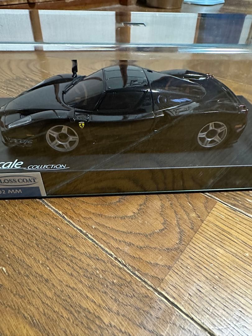 ミニッツ　エンツォフェラーリ限定仕様