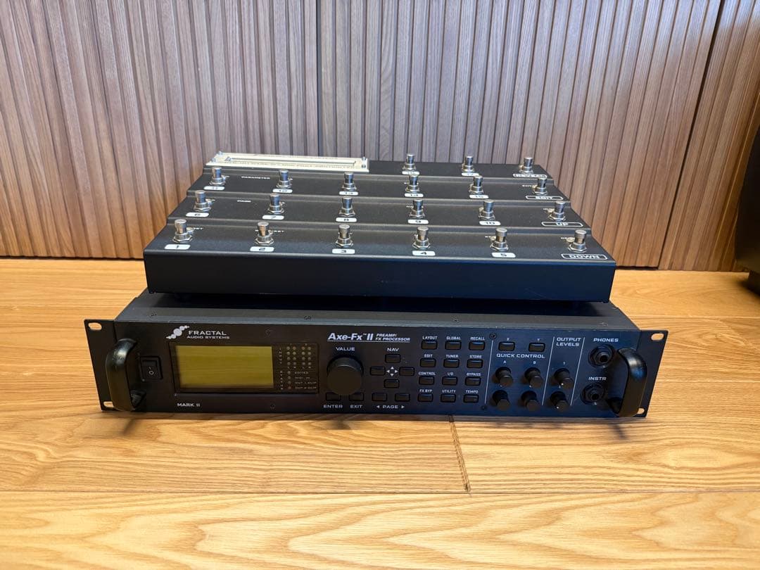 Axe-Fx II Mark II ＋ MFC-101 Mark III セット