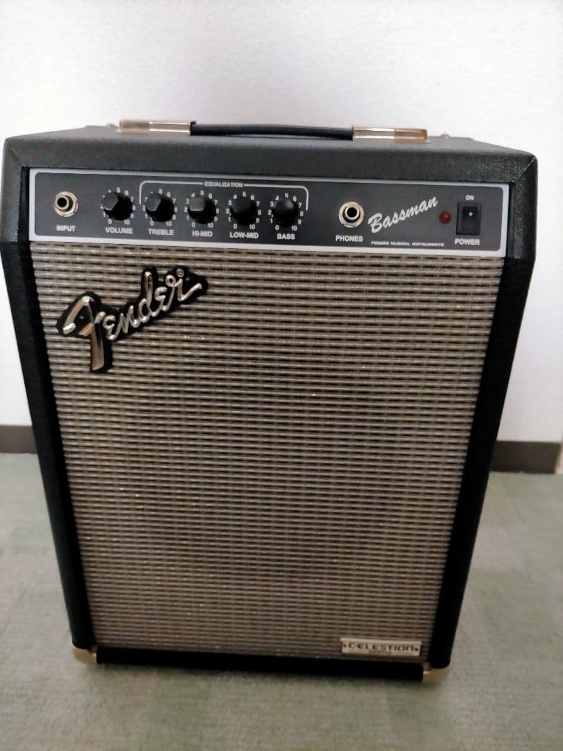 ベース Fender Bassman BM20CE