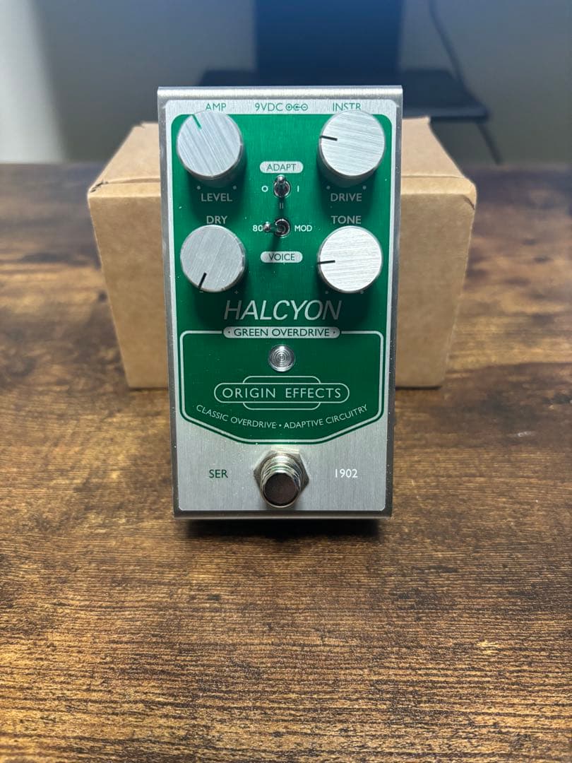 ギター ORIGIN EFFECTS HALCYON