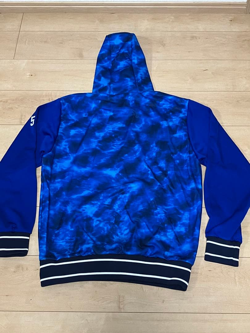 【松尾汐恩】DeNAベイスターズ　選手仕様オーセンティックパーカー　袖背番号刺繍