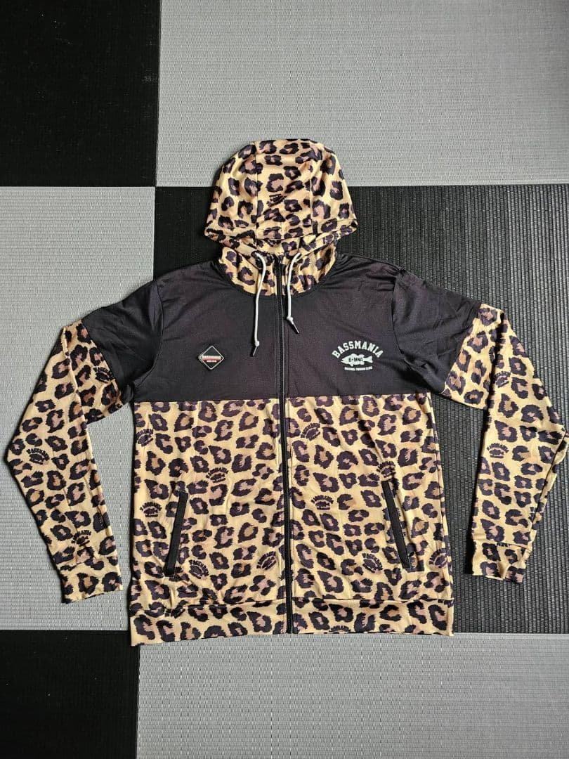 BASSMANIA バスマニア ヒョウ柄 フィッシングスーツ(上下セット)XL
