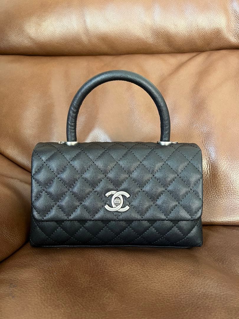 キルティングハンドバッグ