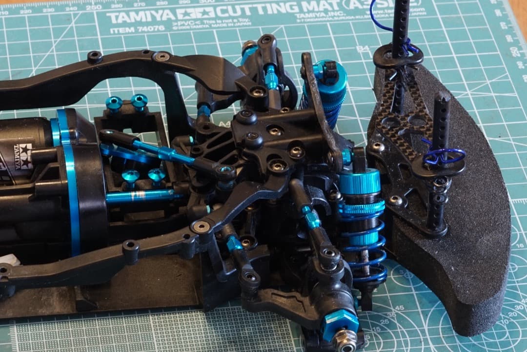 タミヤ TB-05 PRO（メカ・保守パーツ付属）