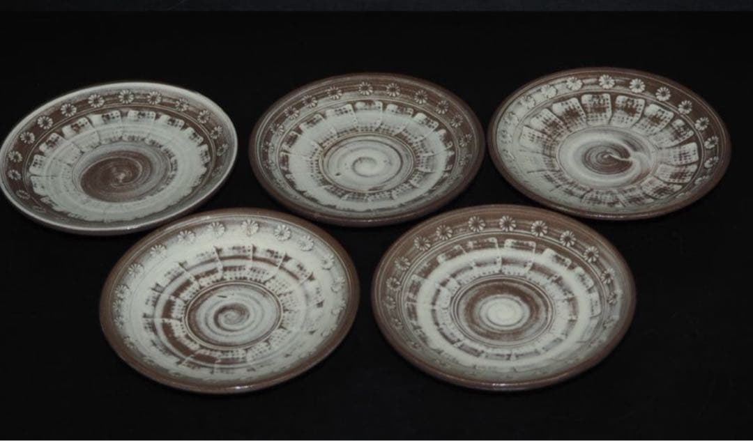 送料無料　三島　カップアンドソーサー5客　未使用