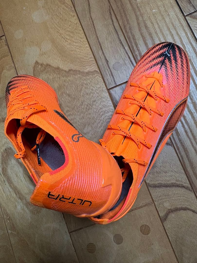 新品　訳アリ　大特価　プーマ　ウルトラ 6 アルティメット AG 25cm