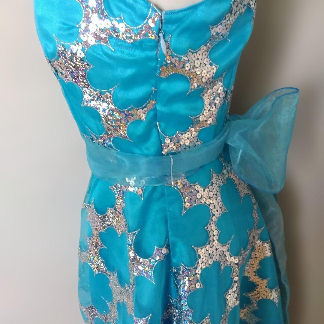 青い花柄ドレス Aライン ノースリーブ