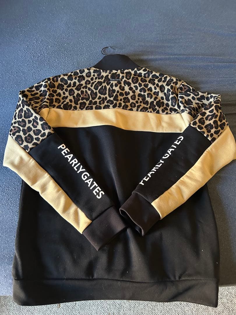 PEARLY GATES レオパード柄ジャケット、スウェットパンツ、長袖インナー