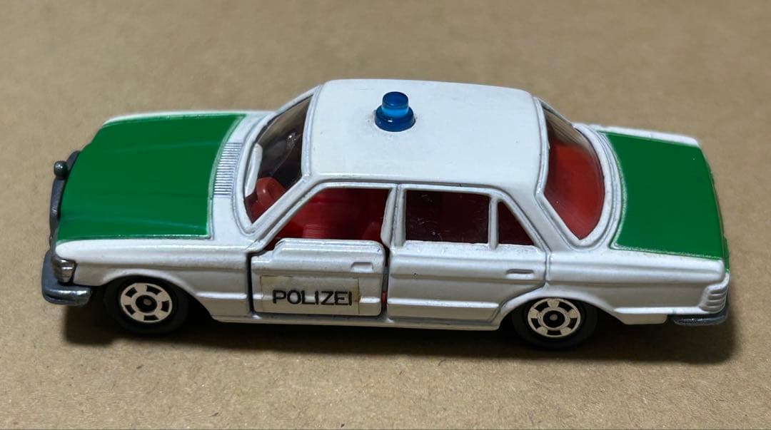 日本製 トミカ メルセデス ベンツ パトロールカー 2台セット 高島屋