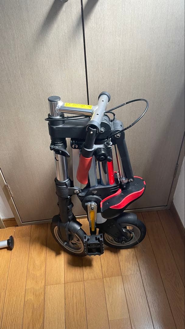 A-bike 折りたたみ自転車 8インチブラック レッド