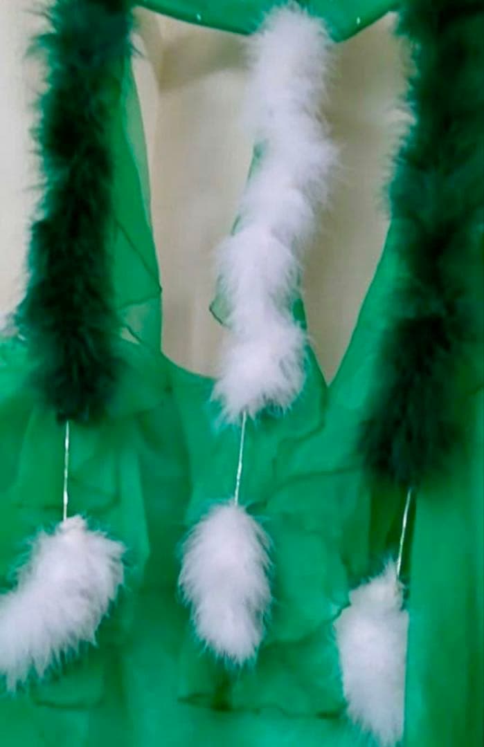 Gentil社スタンダードドレスの　フロート　白〜グリーン　ファー