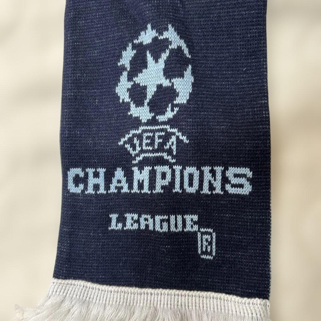 レアルマドリード チャンピオンズリーグモデル　長袖ユニフォーム　マフラー付き