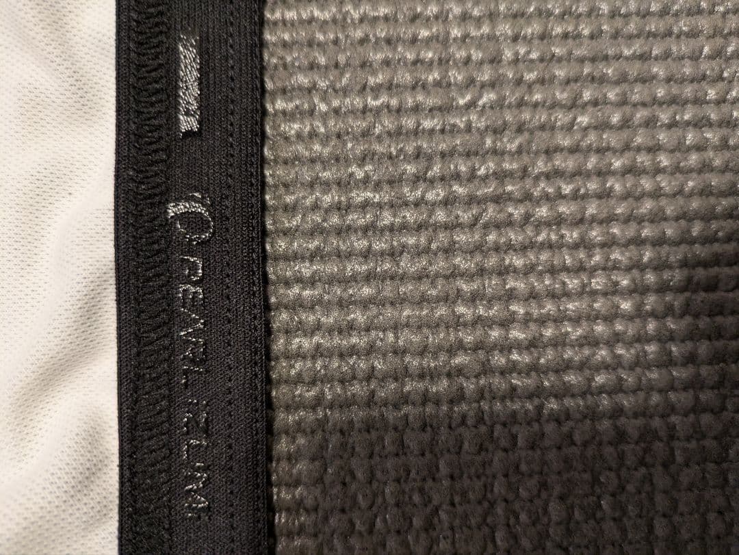 パールイズミ　イグナイト ロングスリーブ ジャージMサイズ