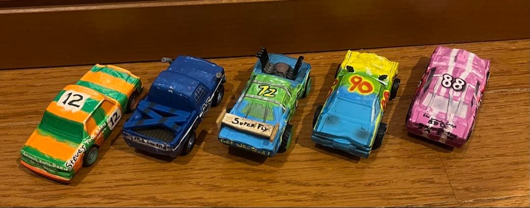 ミニカー　カーズ　マテル社　5台セット