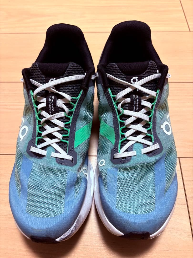 on Cloudsurfer next サイズ 26cm