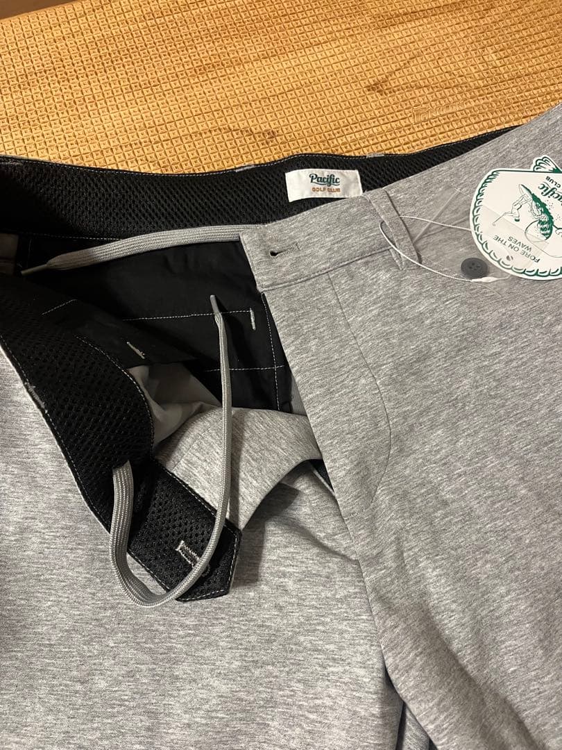 Pacific Golf Club グレー スウェットパンツ PGCロゴ入り