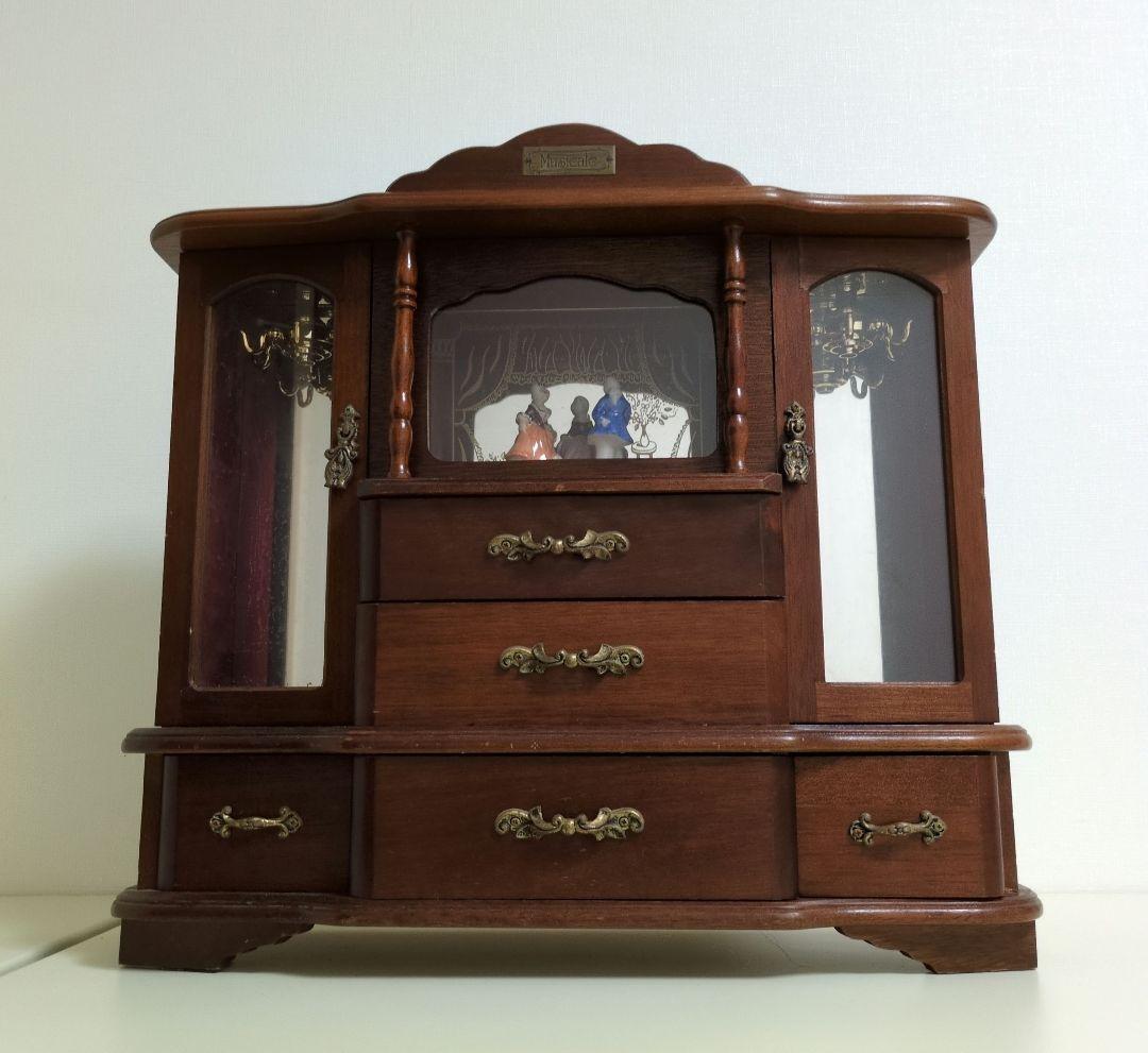 ジュエリーボックス アンティーク　希少！　陶器人形　舞踏会　ネジ式オルゴール