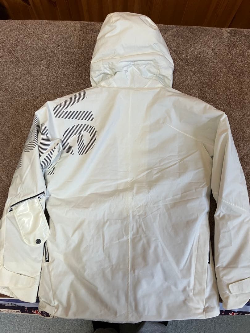 けい　DESCENTE デサント　スキーウェア　上下セット　サイズL