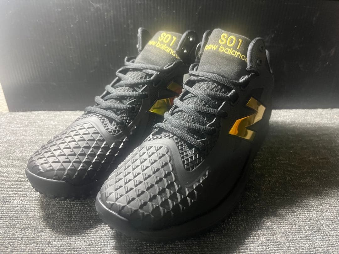 最終値下げ★Ohtani v1 Turf 27.5cm TSHOBK1★