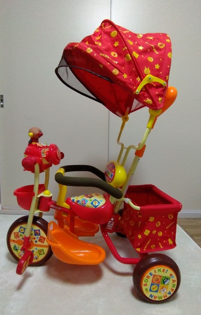 【3/18まで】アンパンマン　デラックスR　三輪車