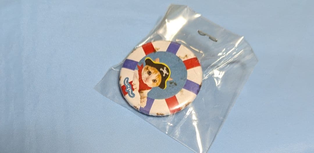 にゃらん にゃらんカフェ 缶バッジ 未開封 じゃらん