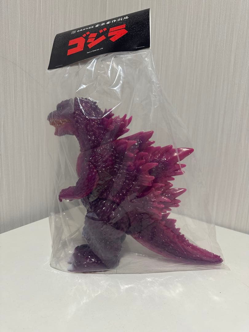 ★新品・送料込★安楽安作 GVW ゴジラ ゴジラ2000 ミレニアム版 4期