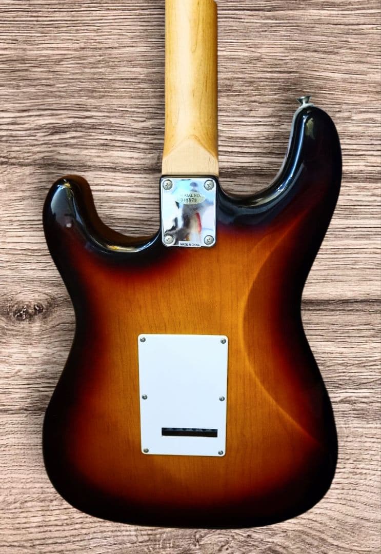 BUSKERS エレキギター サンバースト