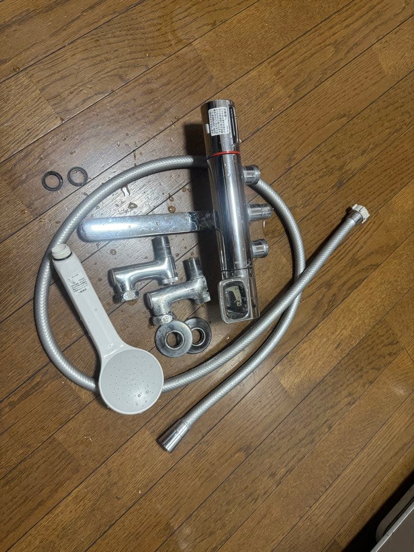 Inax シャワーヘッドと接続部品セット