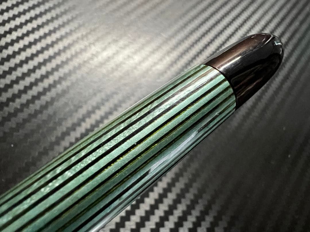 未使用に近い ペリカン 140 緑縞 M 中字 万年筆