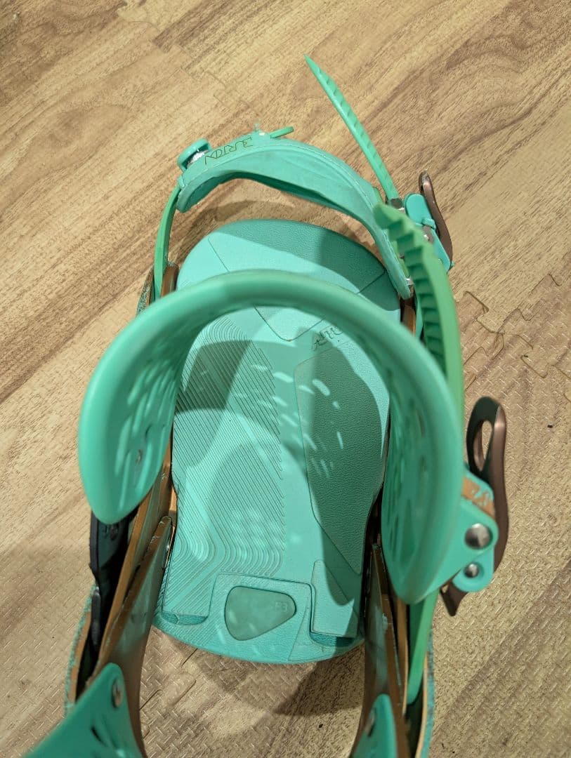 BURTON ビンディング　Escalade　EST　エスカペイド