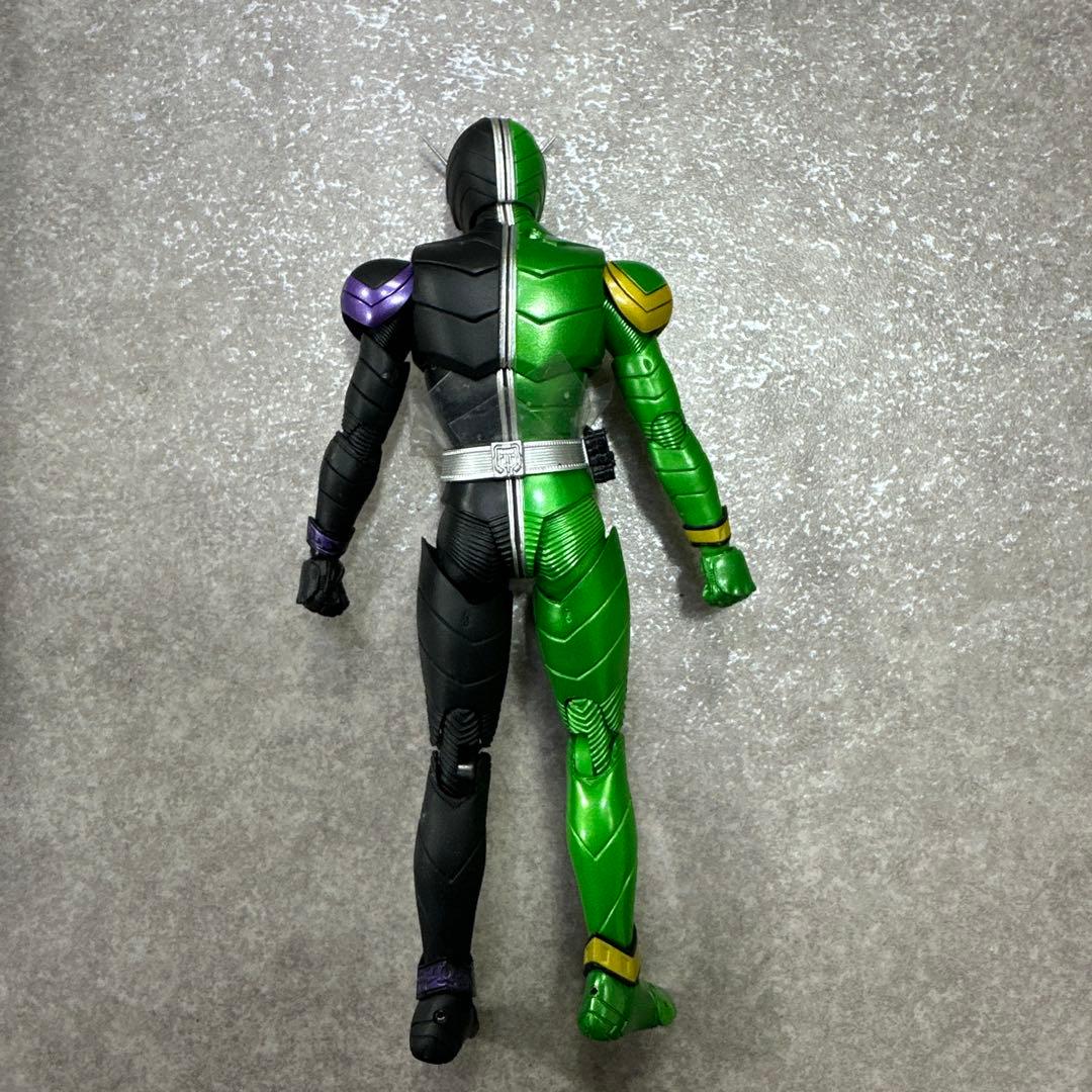 フィギュアーツ 真骨彫 仮面ライダーW サイクロンジョーカー ハードボイルダー