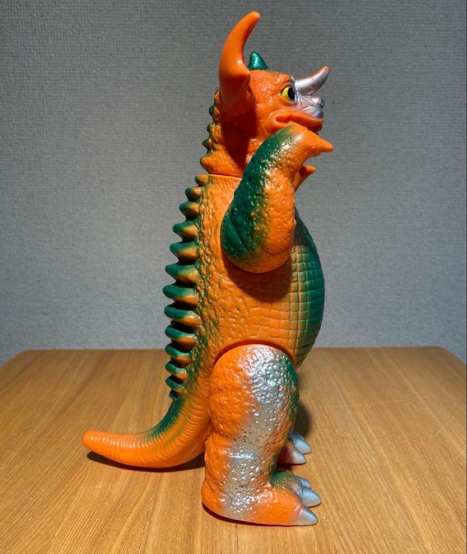 バラゴン　ブルマァク　バンダイ　復刻版　スタンダード　22㎝　ソフビ