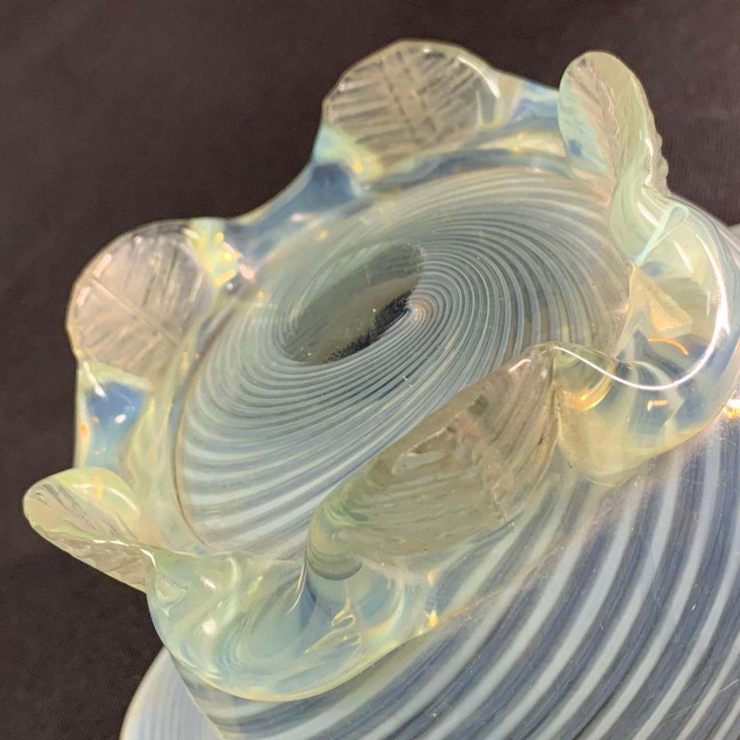 K644⭐︎乳白ぼかし 優美なドレープ イエロー 螺旋模様 和ガラス 糸巻柄