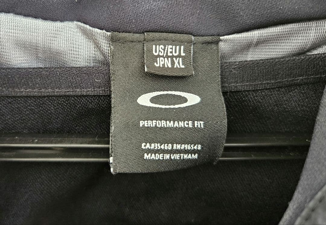 美品！オークリー ゴルフ ウェア メンズ スカル ダウン ジャケット（ＸL)